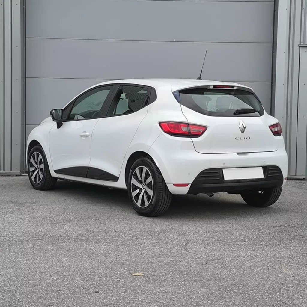 Clio 4 Diesel Automatique - Image 3